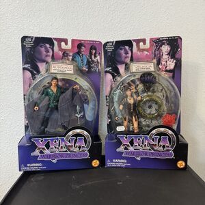 Lot of 2 Xena Action Figures Autolycus & Velasca Xena Warrior‎ Princess Vintage